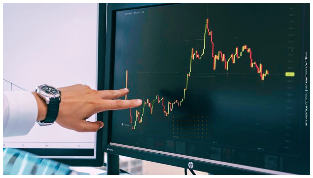 Price to earnings ratio paradox explained