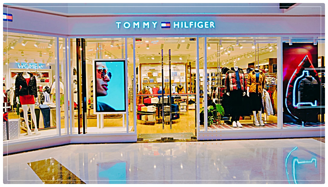 Tommy Hilfiger store with Indian shoppers