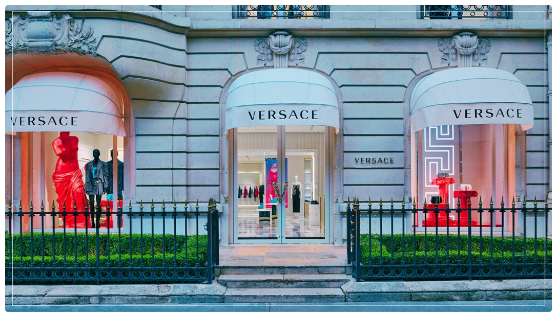 Versace clothing store image